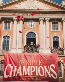 Célébration au Capitole - Champions 2025