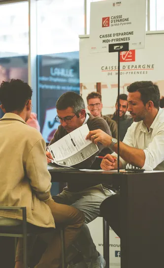 Bourse de l'emploi - 2023