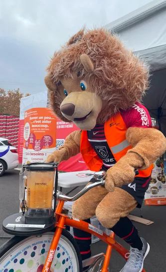 Durant le mois de novembre, le Stade Toulousain s’est engagé aux côtés de la Banque Alimentaire autour de différentes actions, visant à lutter contre la précarité et le gaspillage alimentaire.