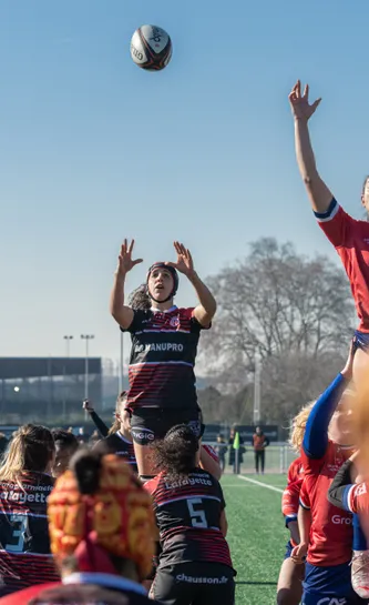 En ce lundi 24 janvier 2022, nous célébrons la Journée Internationale du Sport Féminin.