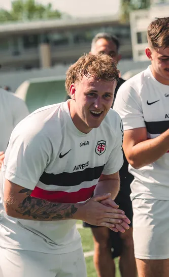 Bobby Brennan après une victoire avec les Espoirs