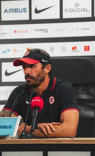 Clément Poitrenaud en conférence de presse