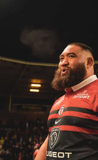 Charlie Faumuina 