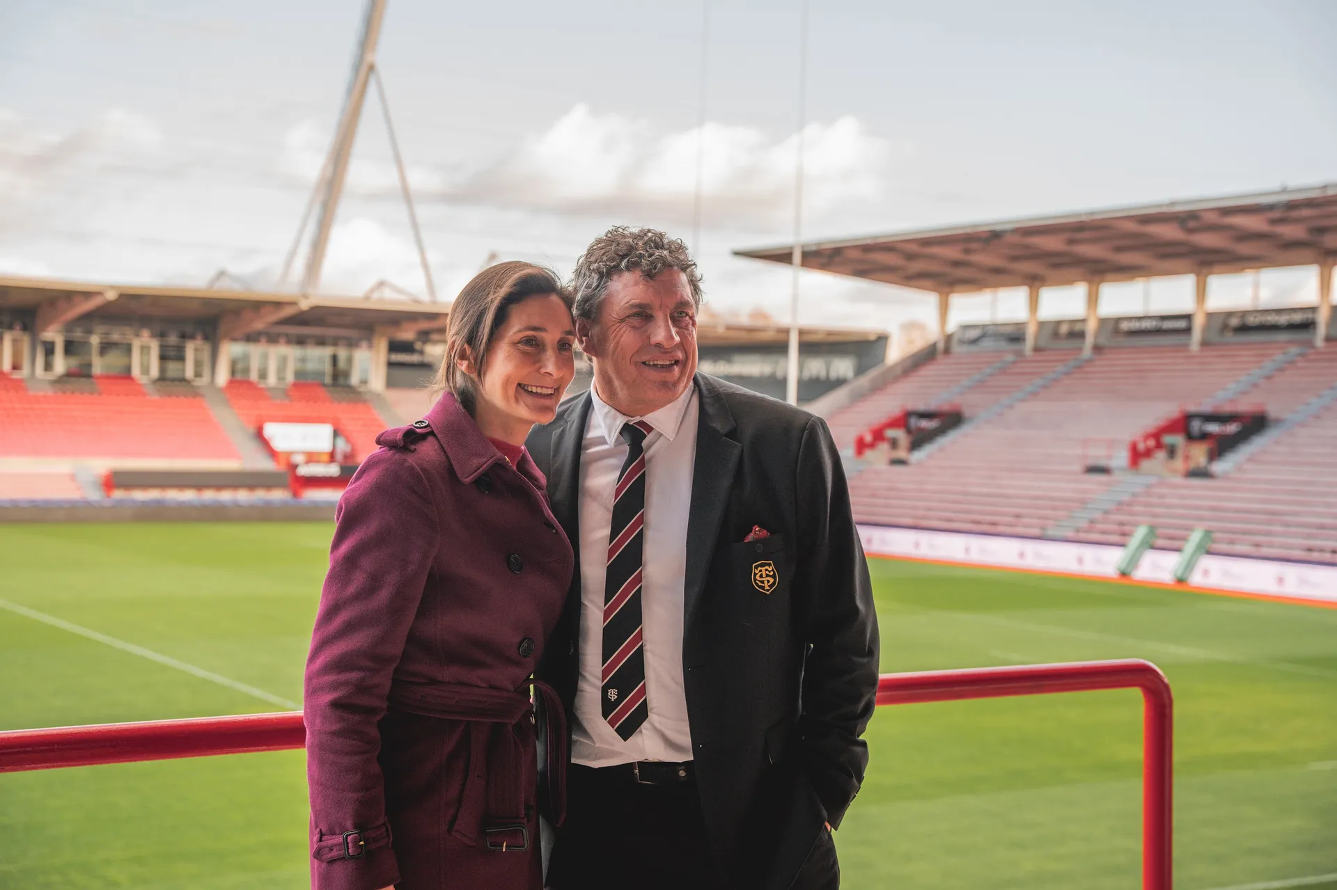 Le Stade Toulousain s'engage à l'exemplarité environnementale sur de nombreux sujets concrets, en co-signant la Charte des 15 engagements écoresponsables avec Madame la Ministre des Sports, Amélie Oudéa-Castéra. 