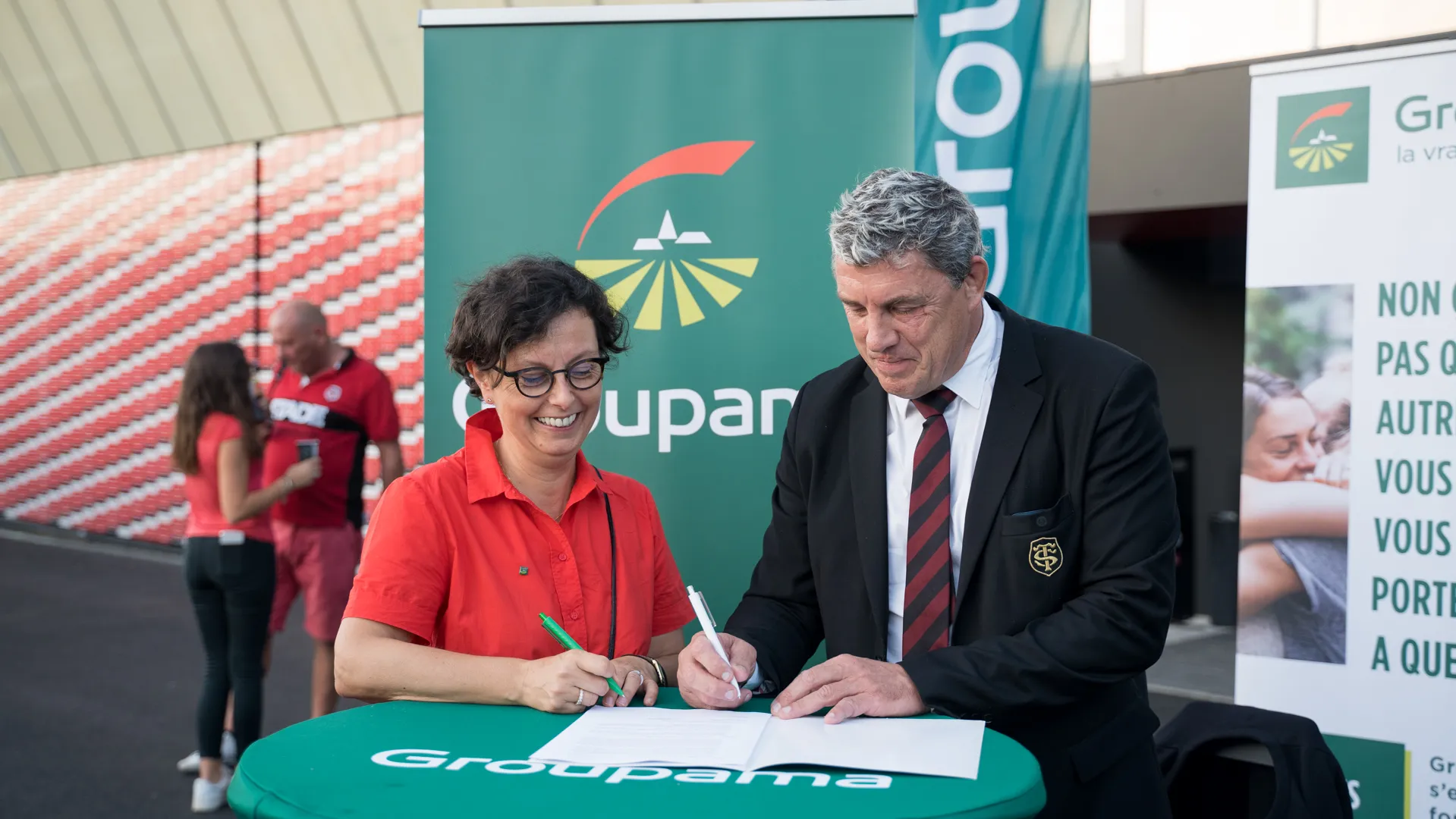 Groupama et le Stade Toulousain vont plus loin dans leur partenariat et se donnent l’ambition de former ensemble 1500 personnes aux gestes de premiers secours.