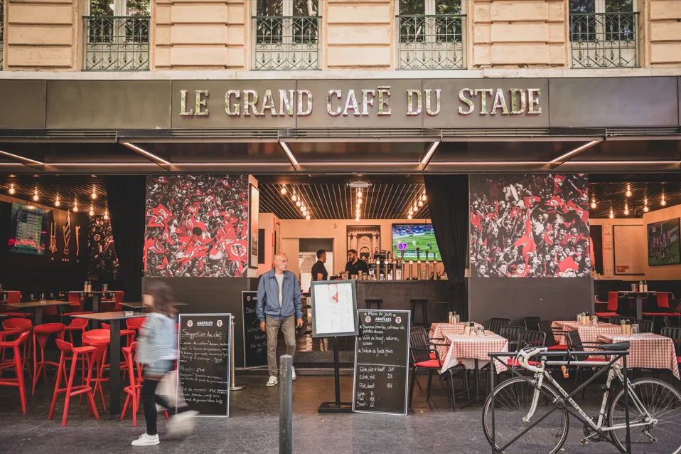 Le Grand Café du Stade