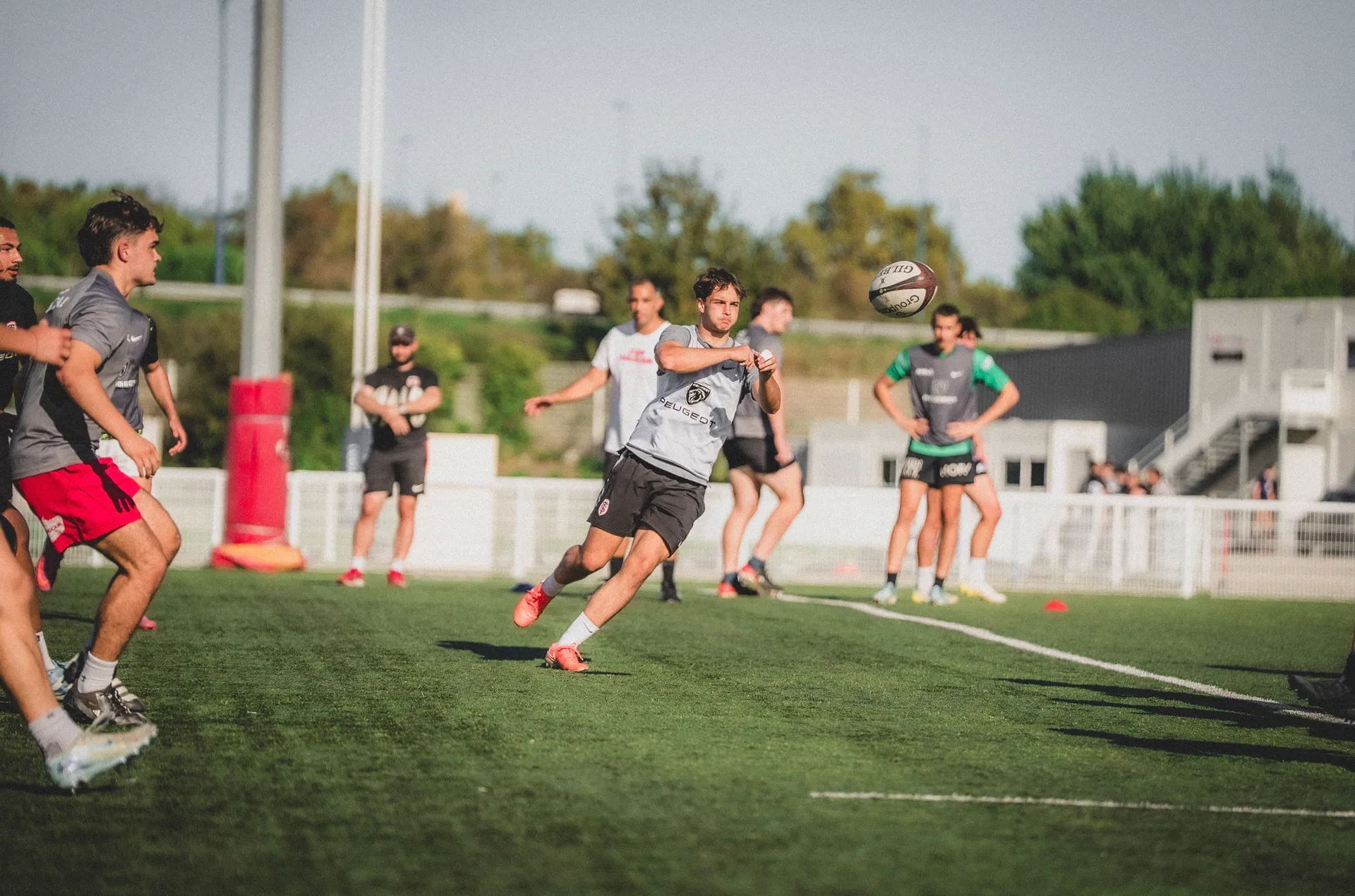 Louis Companyo de plein pied à l'entrainement - 25/26