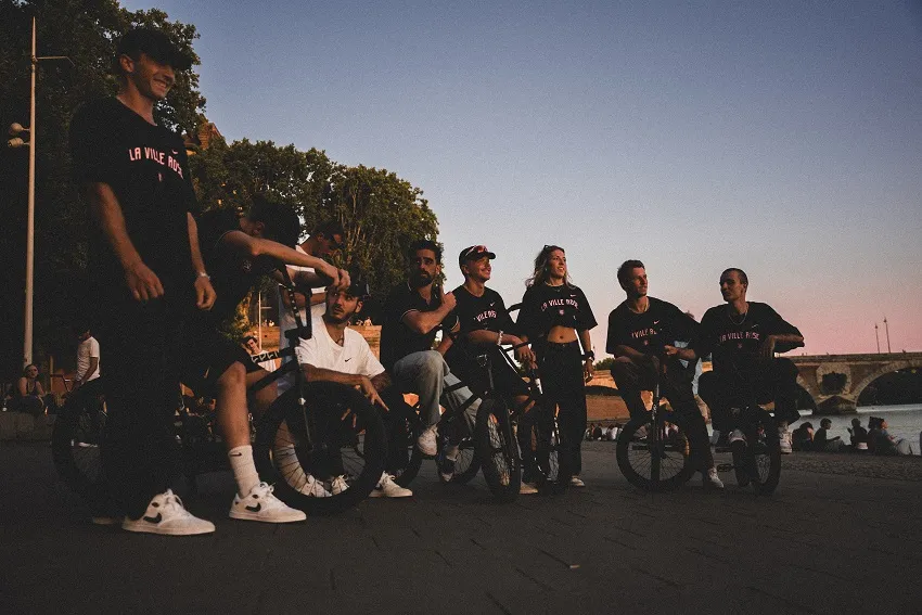 City Collection, collectif riders
