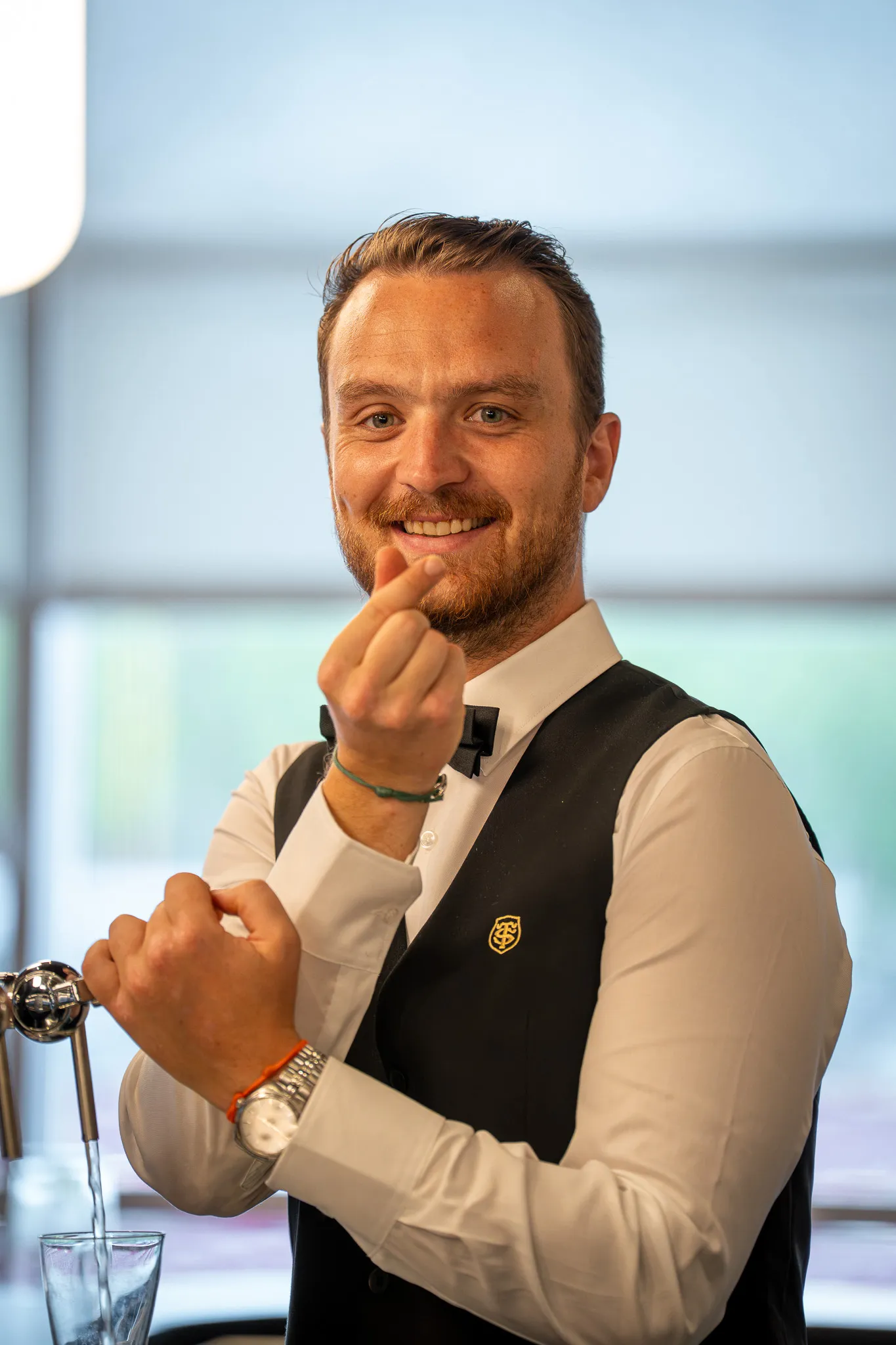 Nouvelle Brasserie du Stade, serveur - septembre 2026