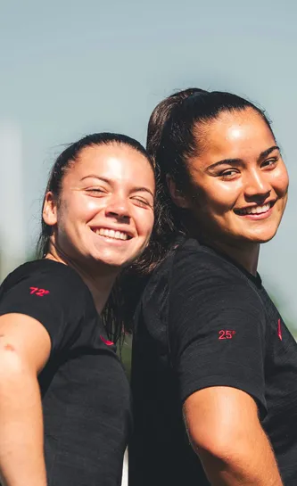 Lylou Pedussaud et Elina Folituu